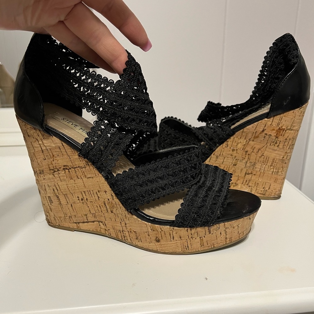 Steve Madden black wedge sandals